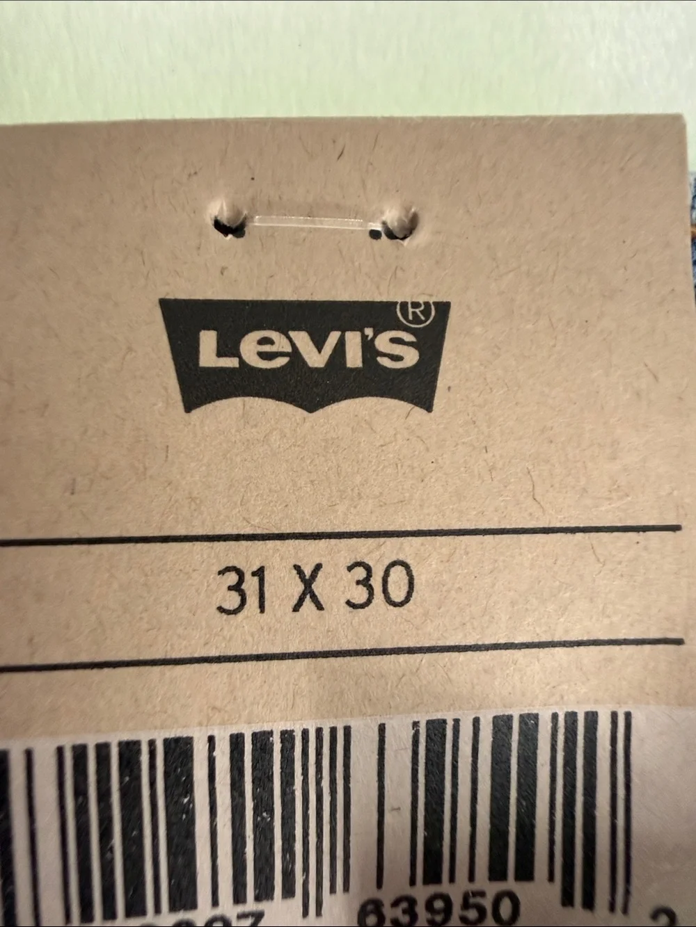 Levi’s 501 Curve Light Blue Straight-Leg Jeans - Picture 7 of 9